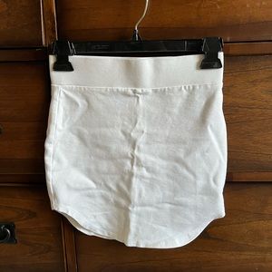 F21 white skirt